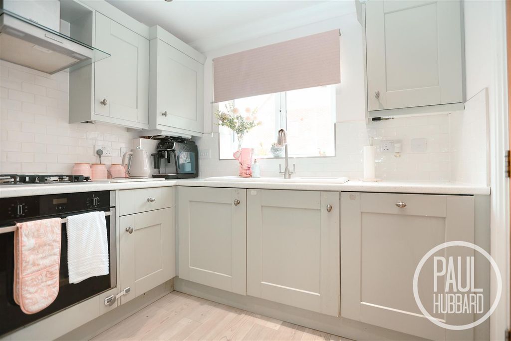 Property photo 3 of 16 7R5A4354.Jpg