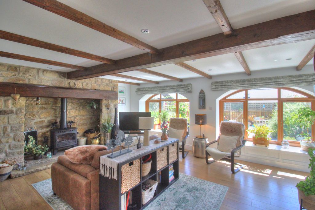 Property photo 2 of 39 Img_0021_2_3