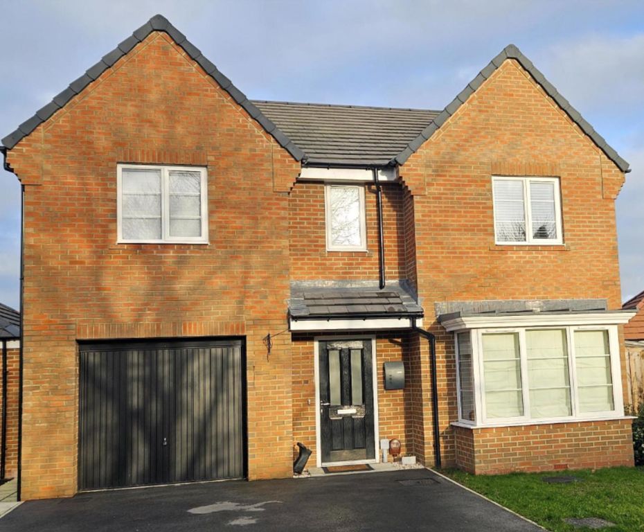 Property photo 1 of 17 4 Bed 3 Bath