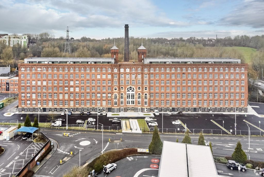 Property photo 3 of 5