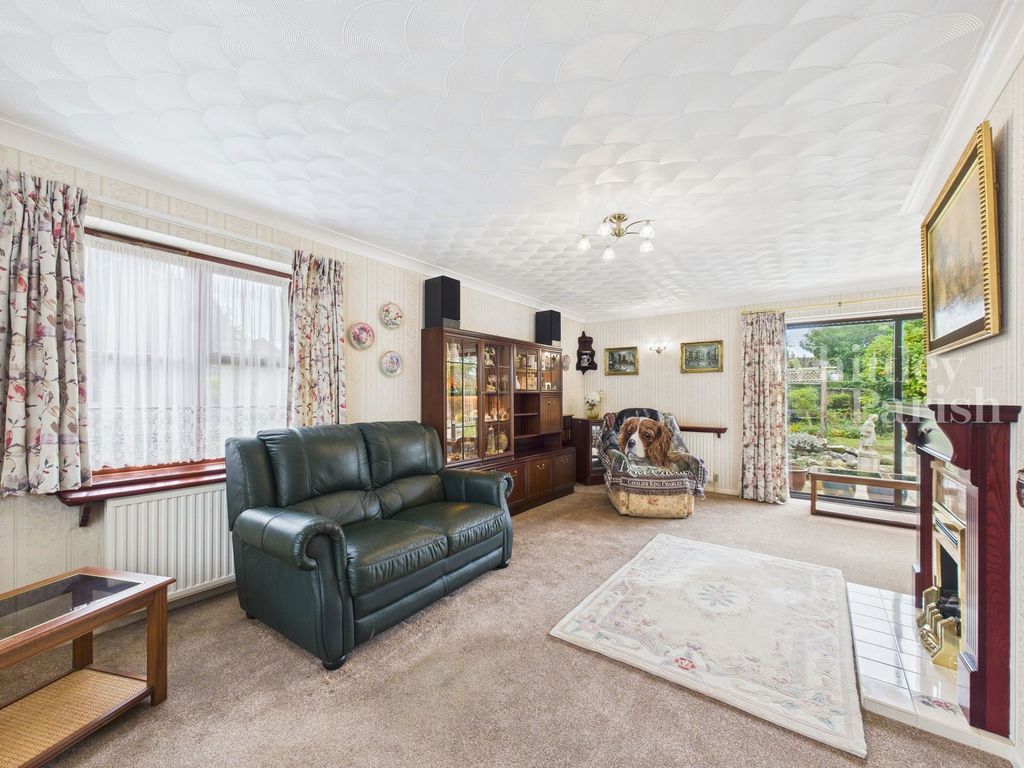 Property photo 3 of 19