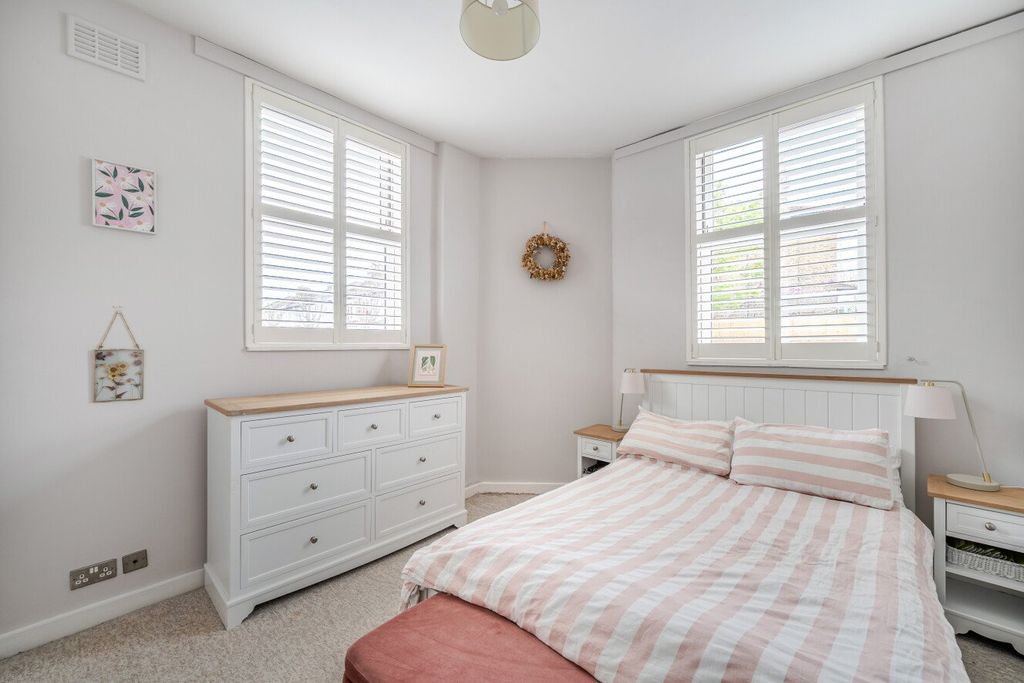 Property photo 3 of 19 Picture No. 11