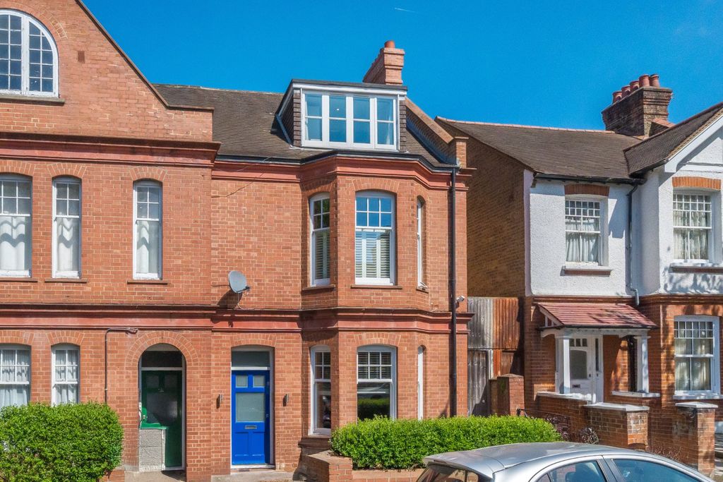 Property photo 2 of 10 Picture No. 19