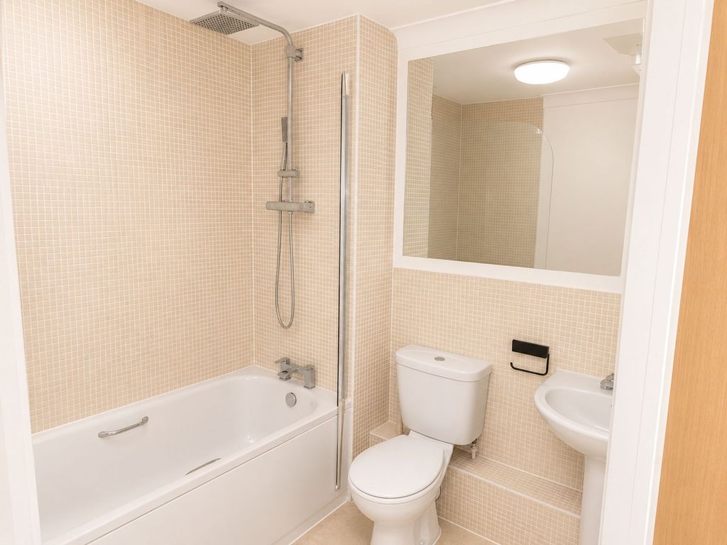 Property photo 3 of 7