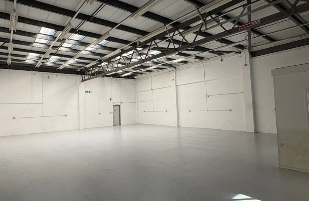 Property photo 3 of 6 Photo 5