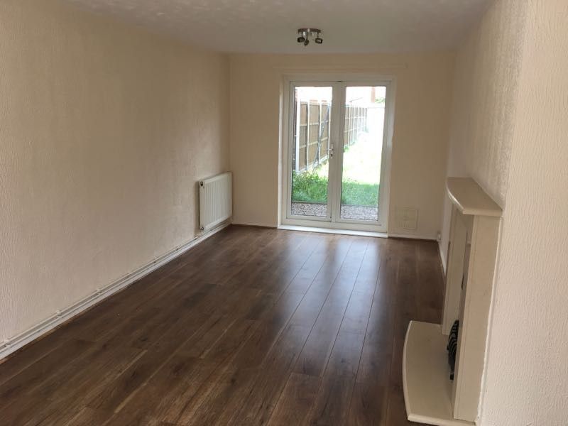 Property photo 3 of 9