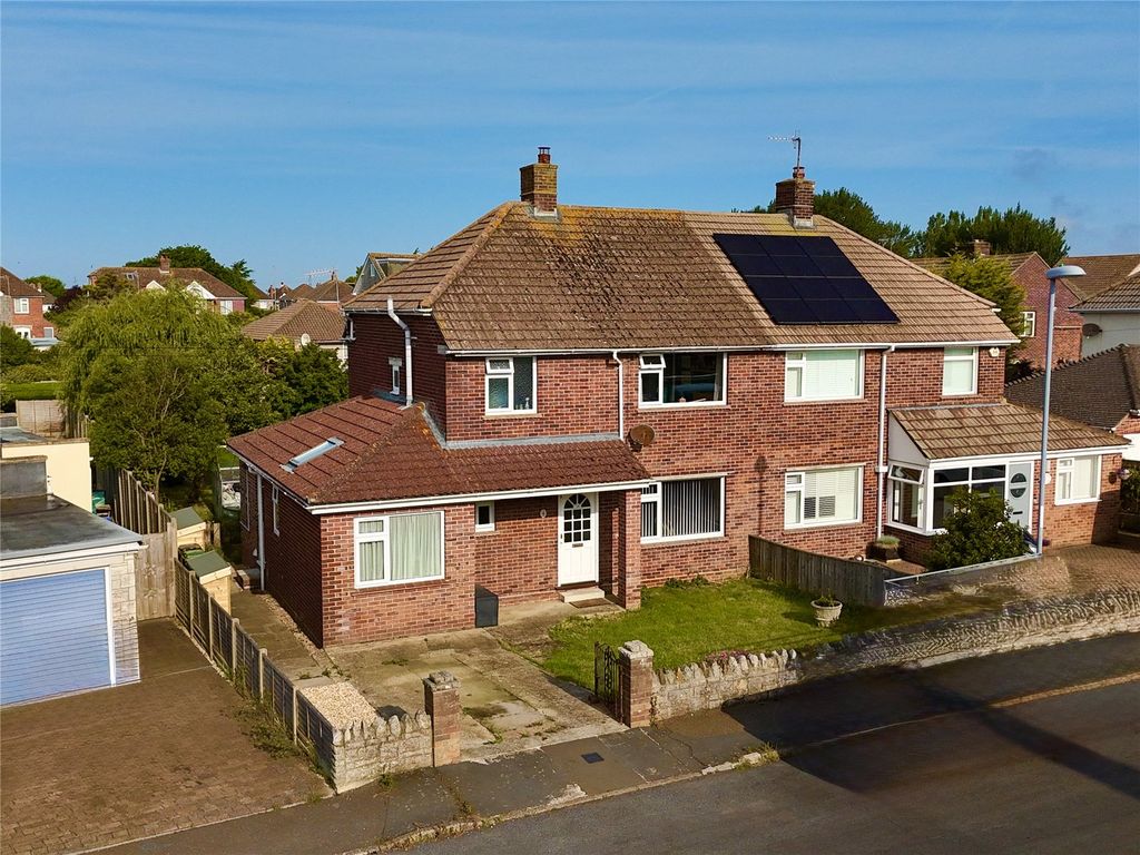 Property photo 1 of 17 Picture No. 10