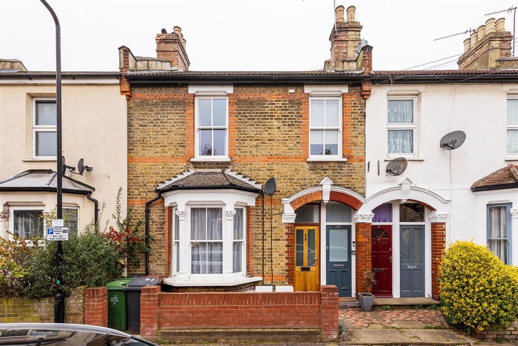 Property photo 1 of 23