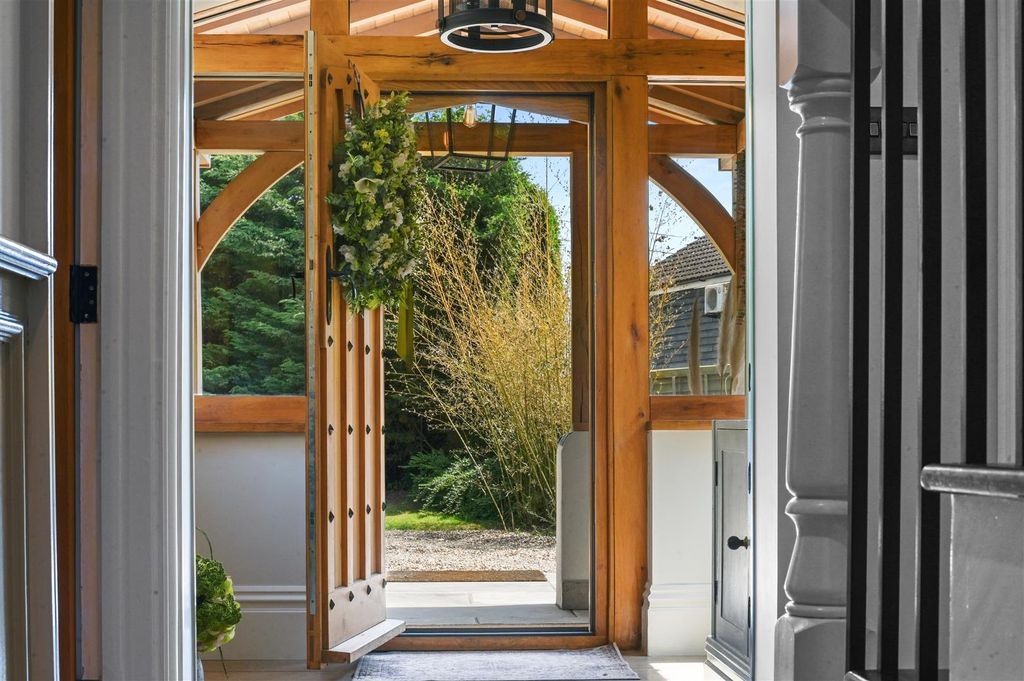 Property photo 3 of 55