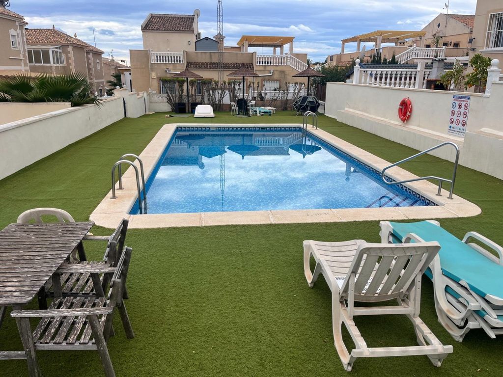 Property photo 1 of 49