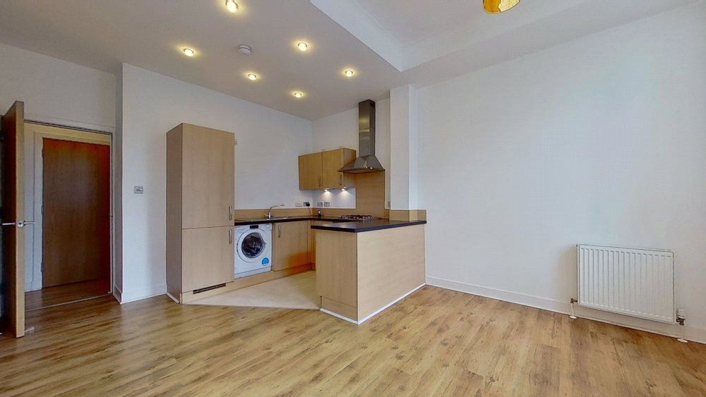 Property photo 3 of 9 Photo 3