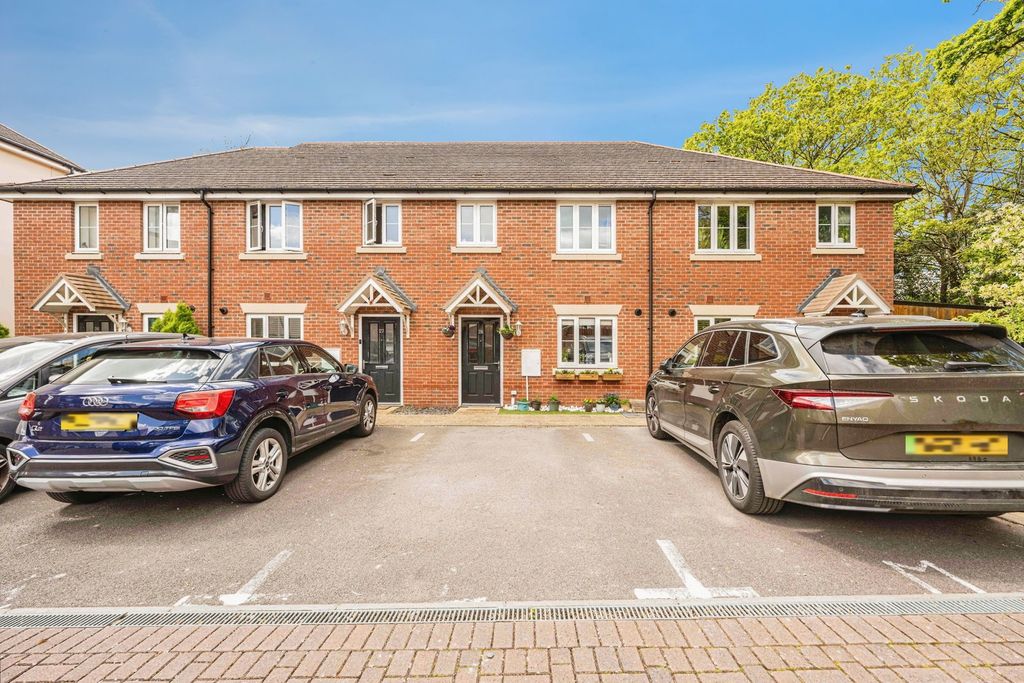 Property photo 1 of 26