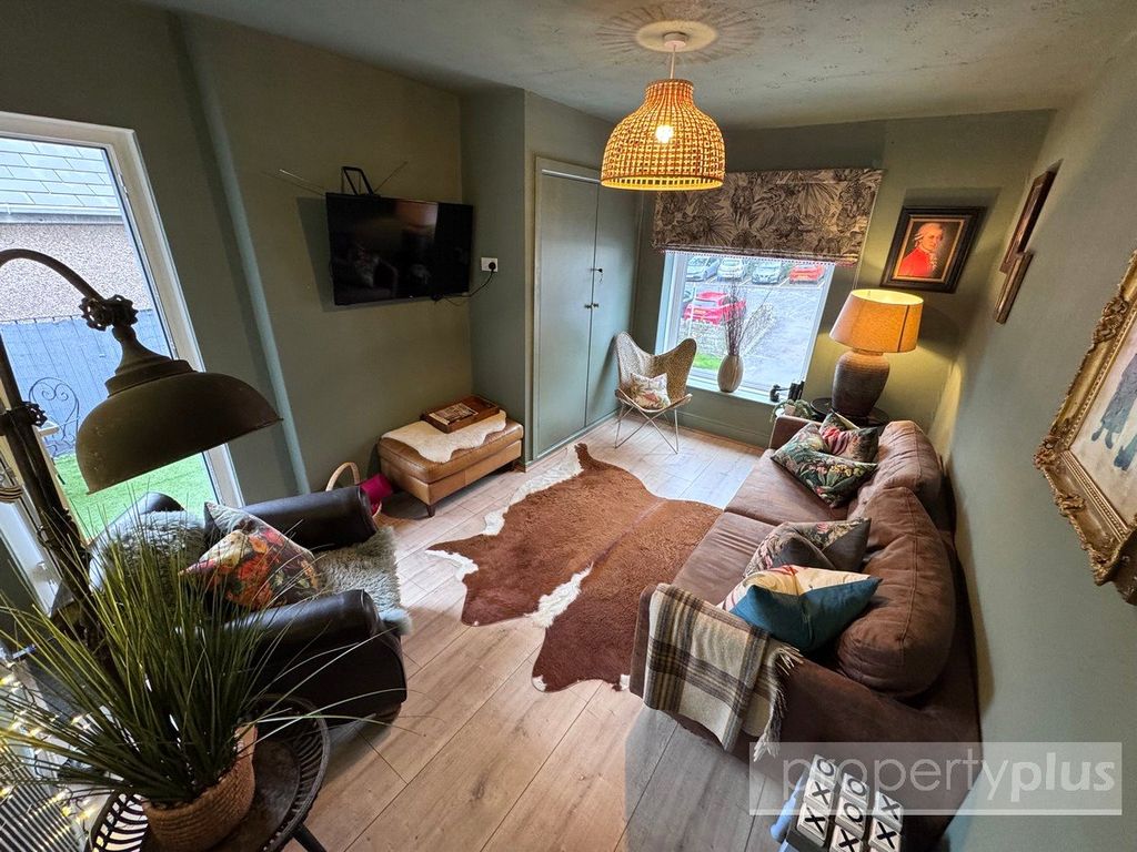 Property photo 1 of 20 Picture No. 09