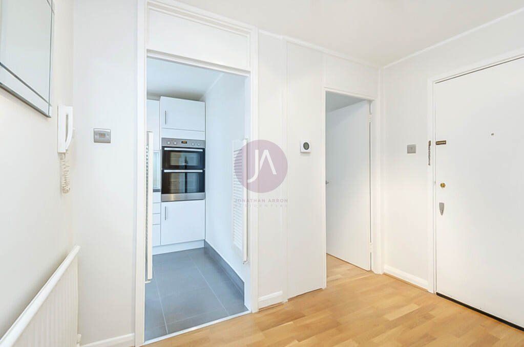 Property photo 3 of 7 Picture No. 05