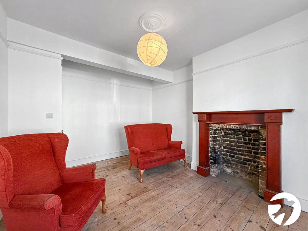 Property photo 2 of 11 Picture No. 22