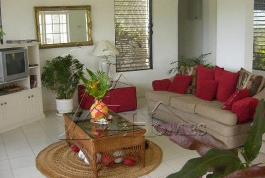 Property photo 2 of 9