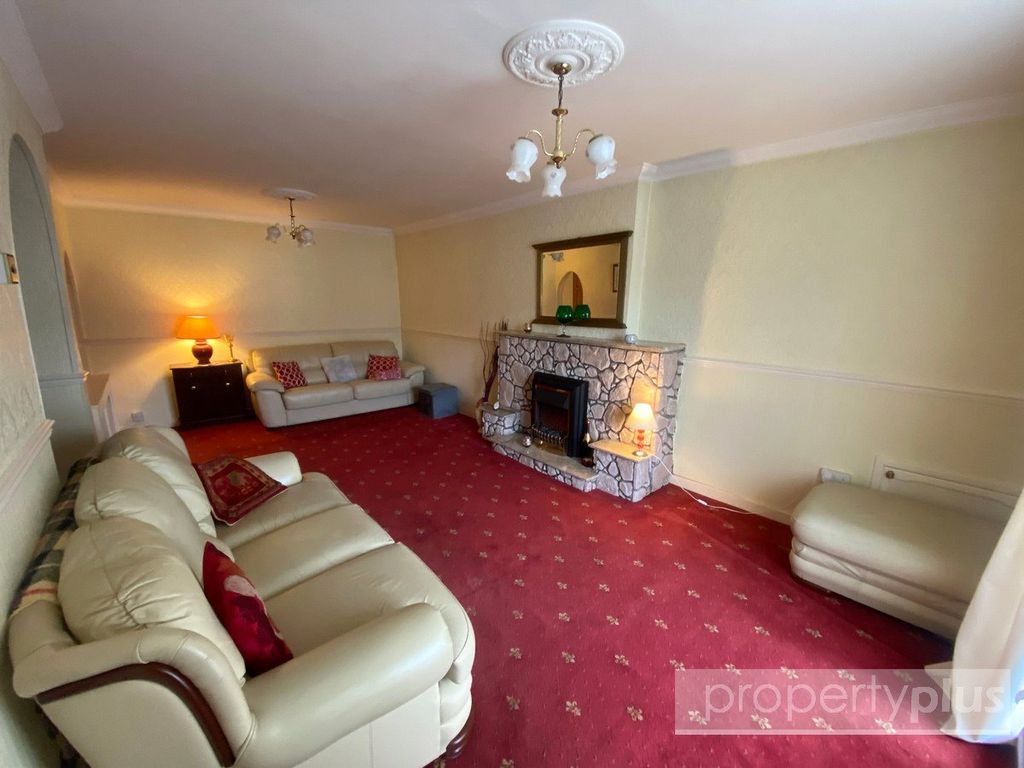 Property photo 3 of 15 Picture No. 06