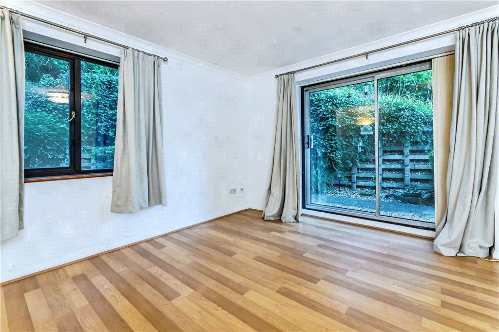 Property photo 1 of 17 Picture No. 05