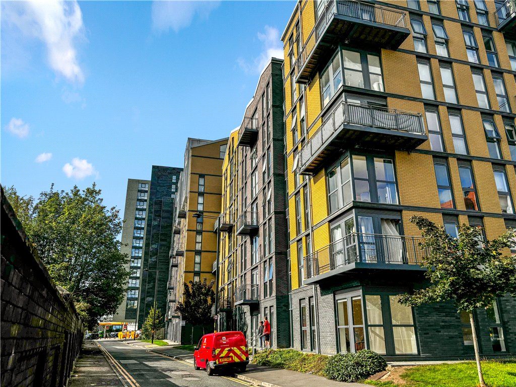 Property photo 1 of 20 Picture No. 03