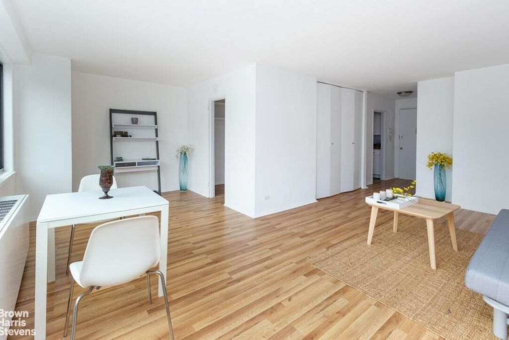 Property photo 3 of 14 <Alttext/>