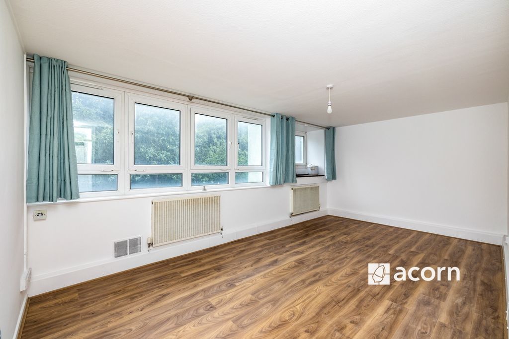 Property photo 3 of 10 Bfk_6492