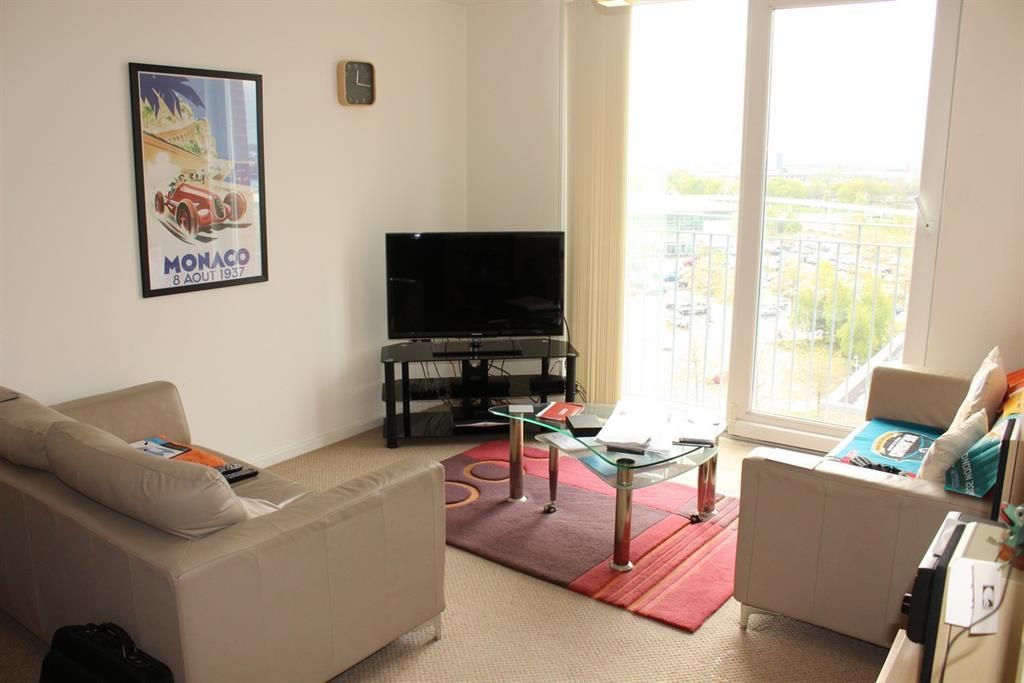 Property photo 1 of 5