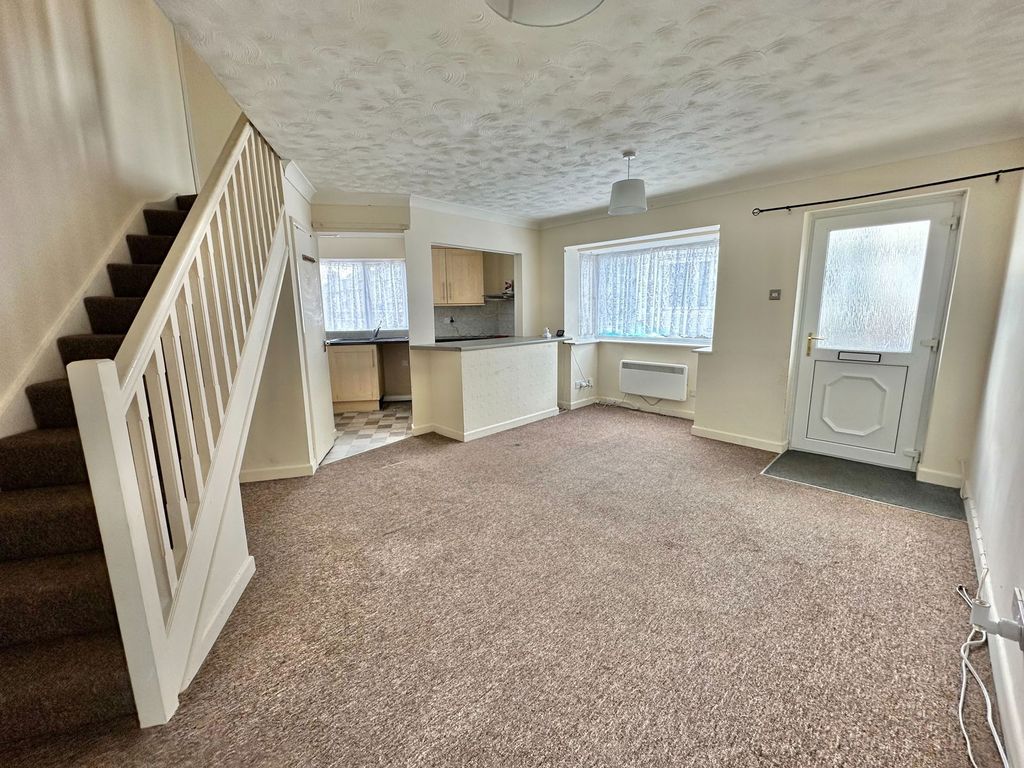 Property photo 2 of 14