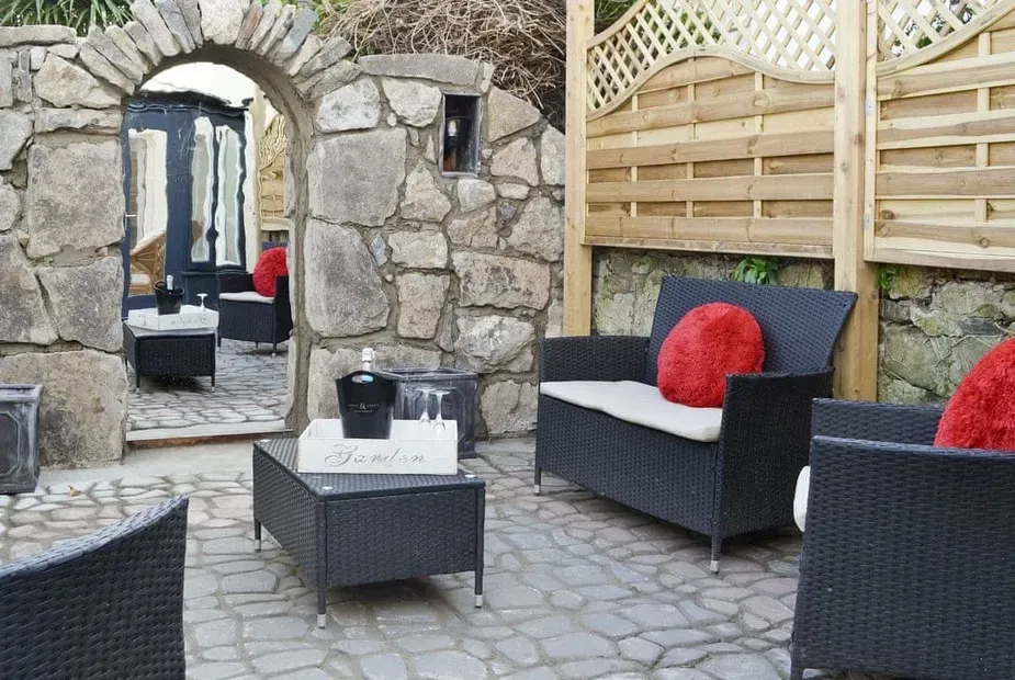 Property photo 3 of 13