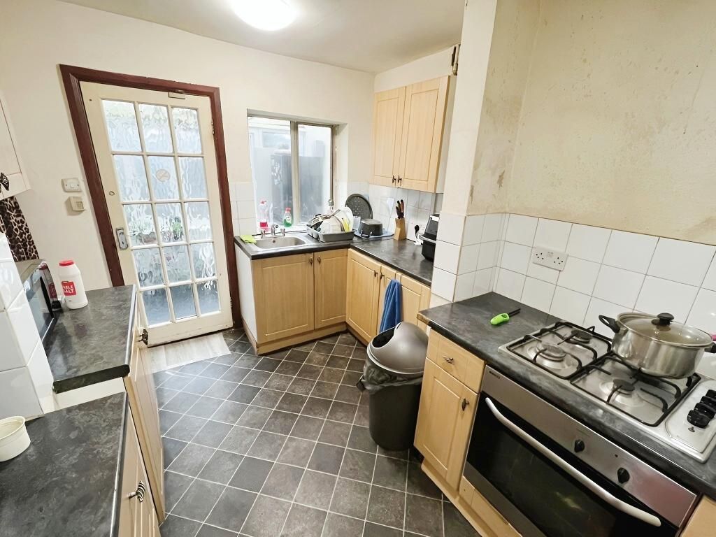 Property photo 3 of 15 Photo 3