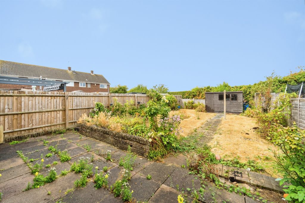 Property photo 2 of 28