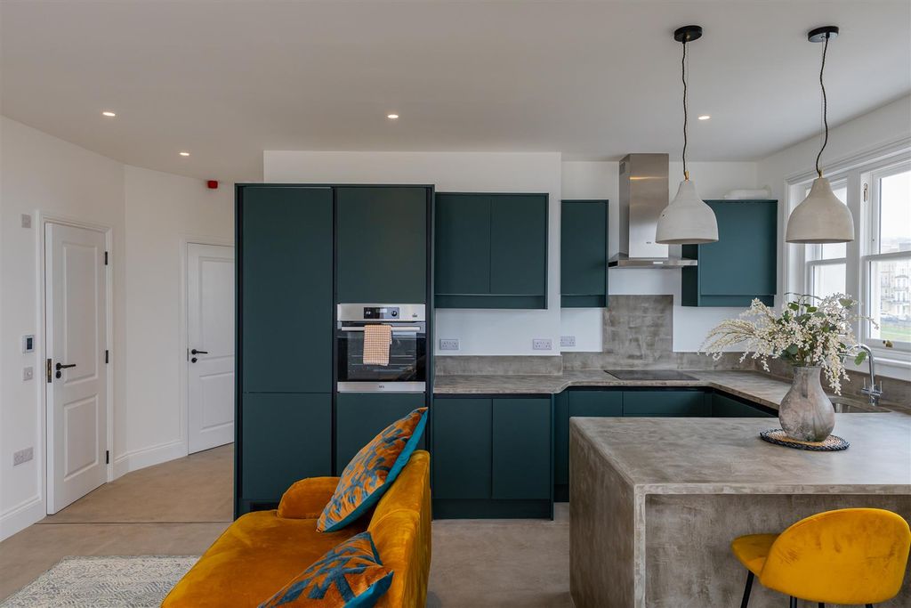 Property photo 1 of 23 Open Plan Living Space