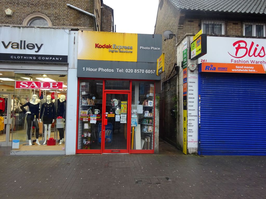 Property photo 1 of 1 A1 High Street Shop