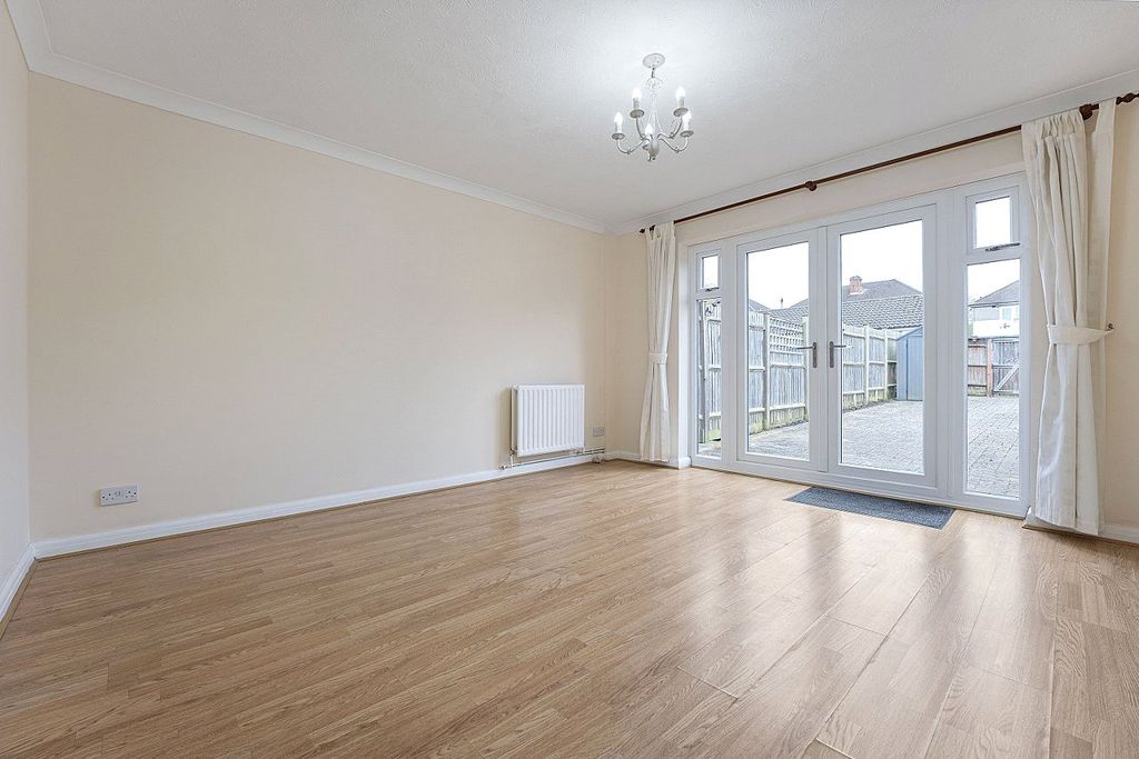 Property photo 3 of 14 Picture No. 04