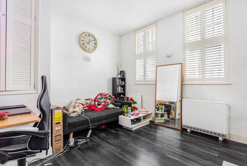 Property photo 3 of 7