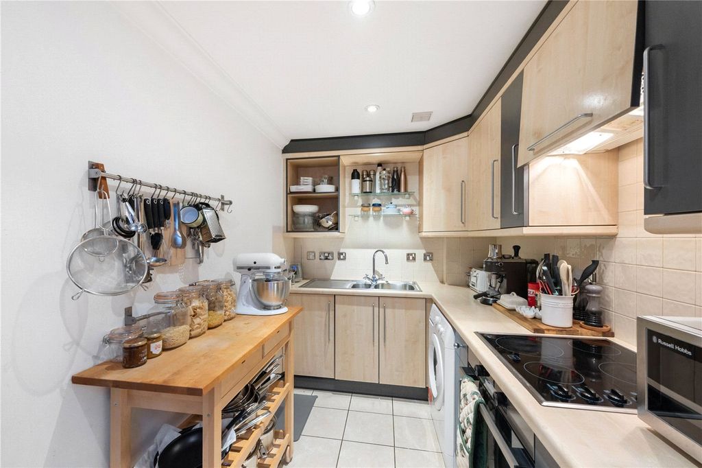 Property photo 3 of 12 Picture No. 19