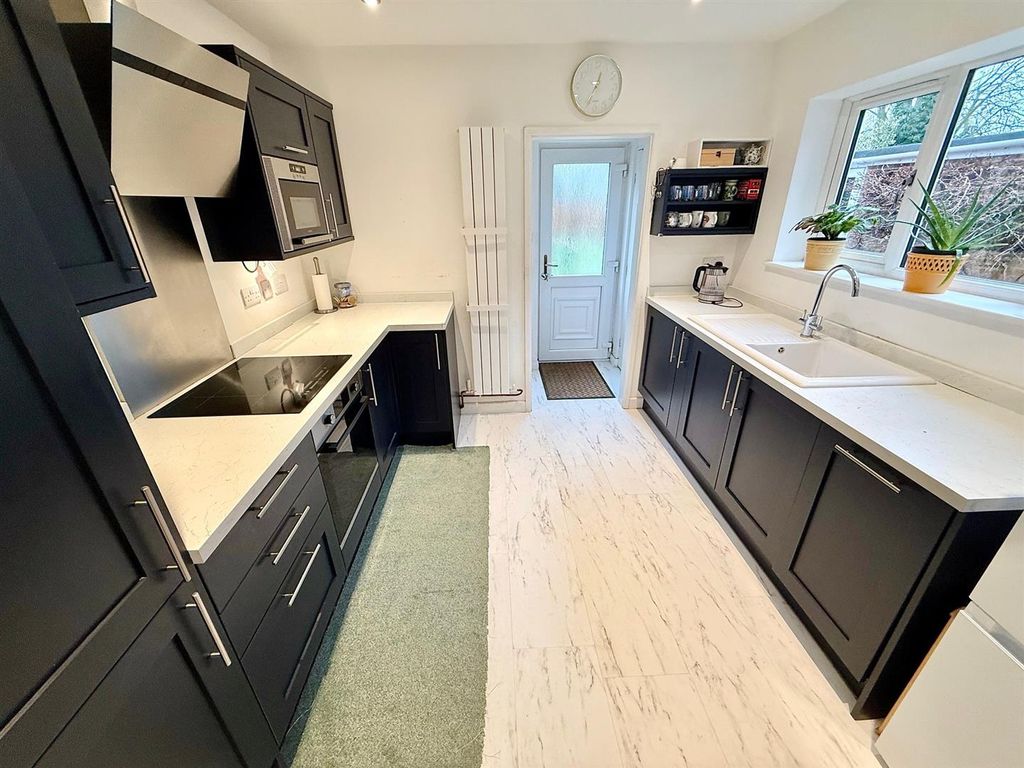 Property photo 2 of 26 Kitchen