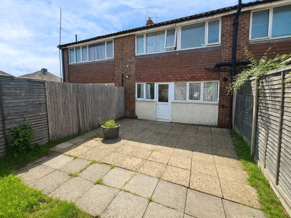 Property photo 2 of 10 Picture No. 14