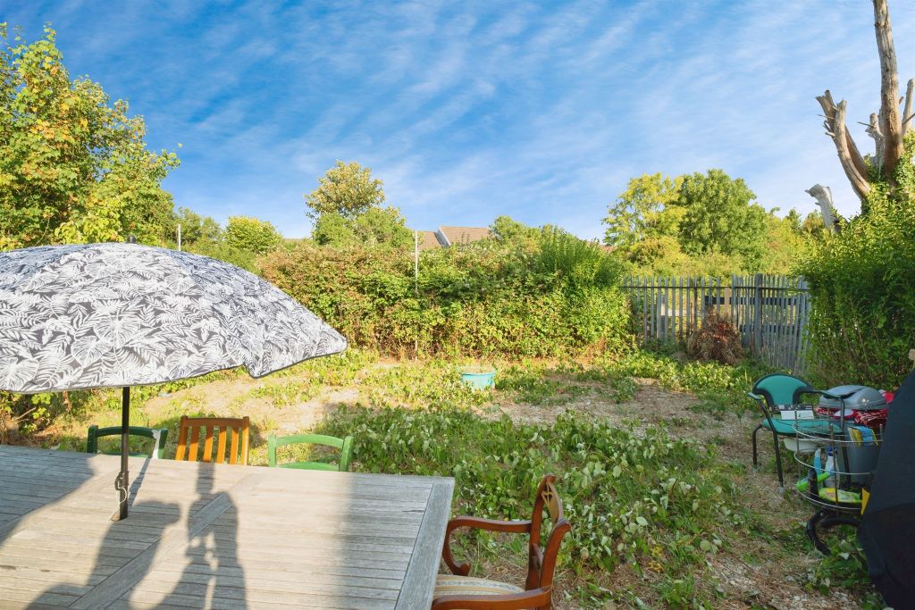 Property photo 1 of 13 Garden