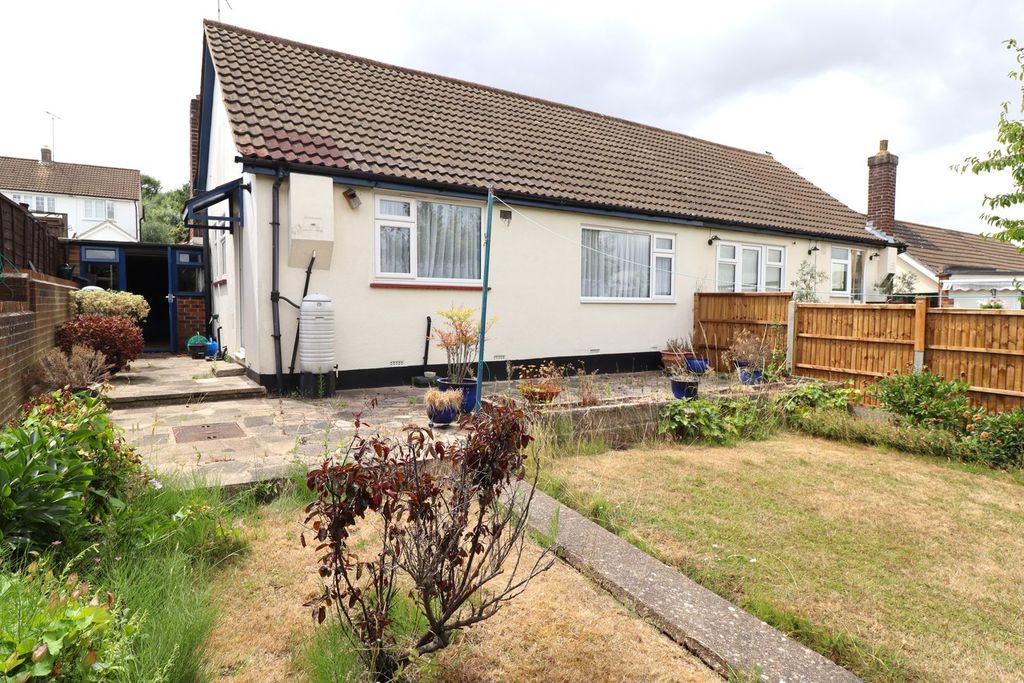 Property photo 3 of 24