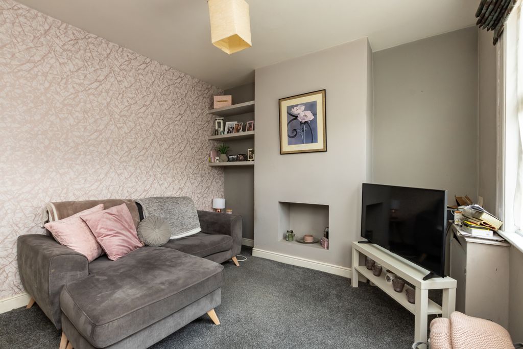 Property photo 2 of 22 Img_8789