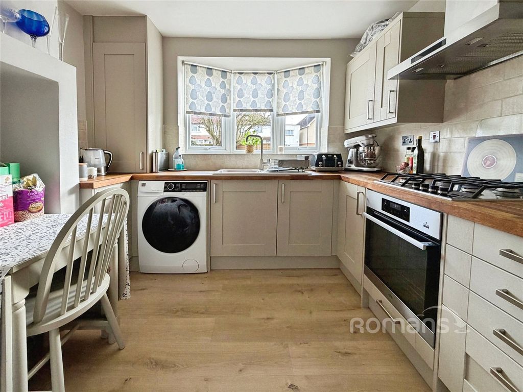 Property photo 2 of 15 Picture No. 15