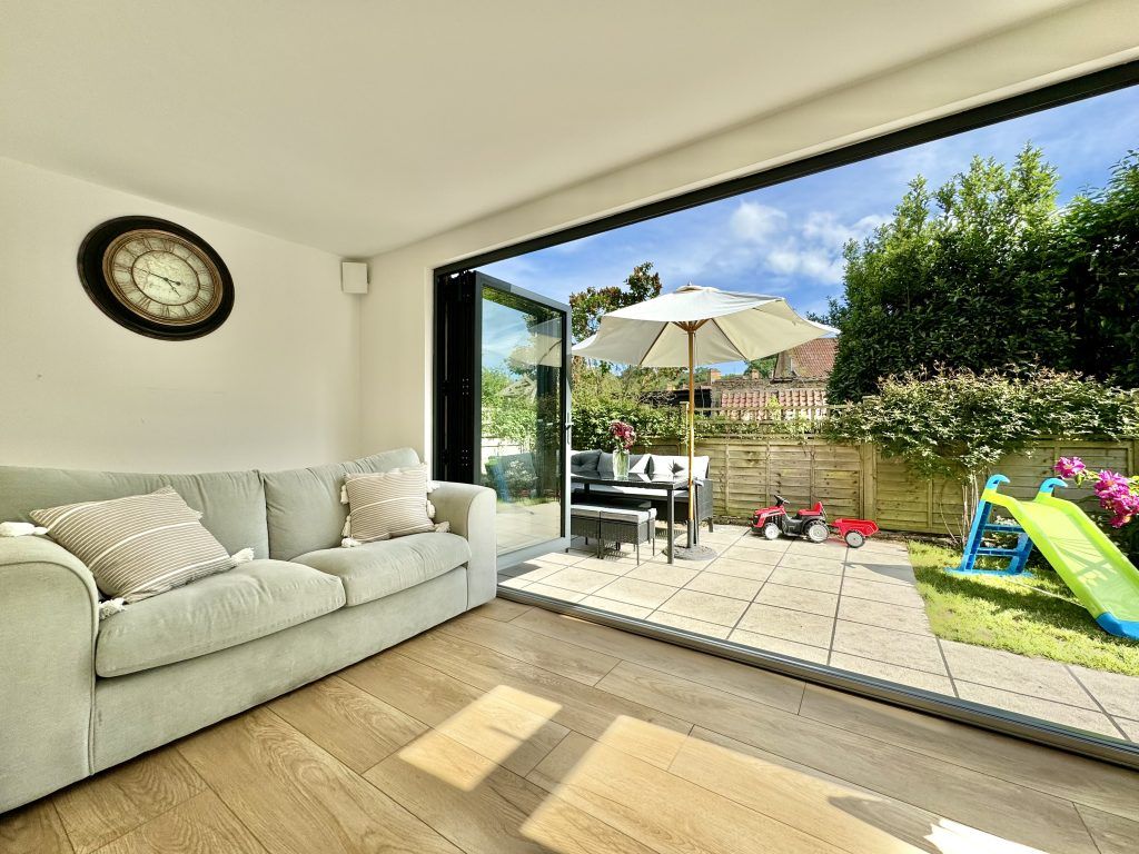 Property photo 3 of 14