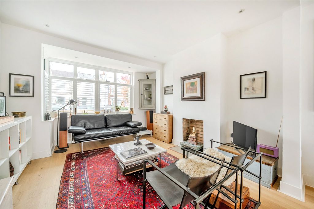 Property photo 3 of 11 Picture No. 11