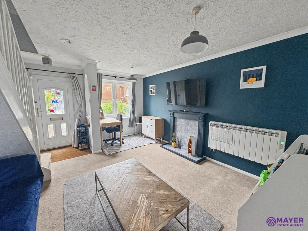 Property photo 2 of 13