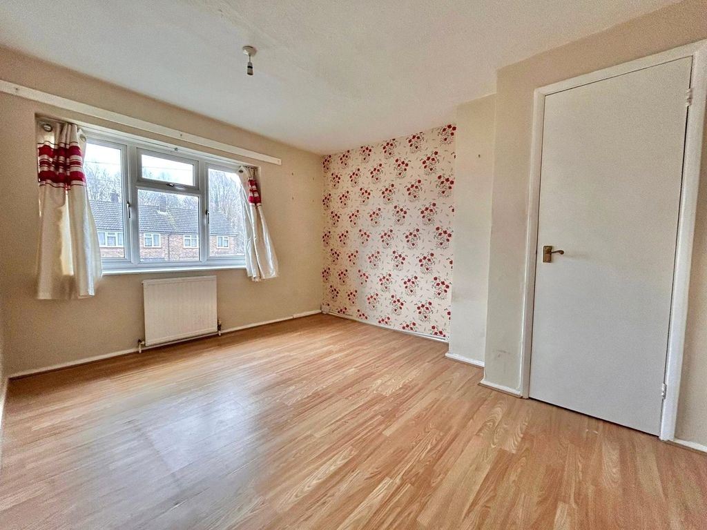 Property photo 3 of 13 Picture No. 12