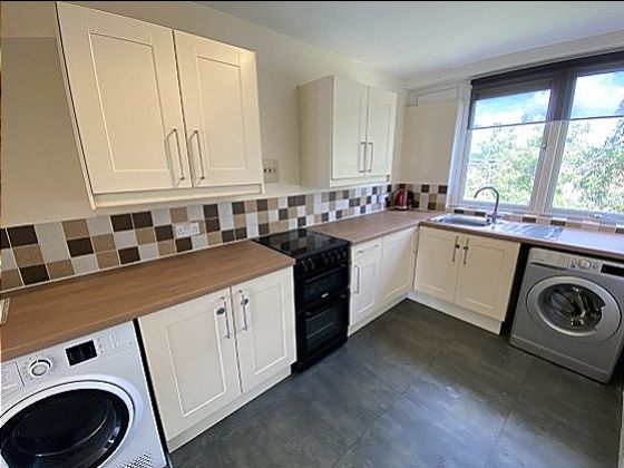 Property photo 2 of 12 Img_9752