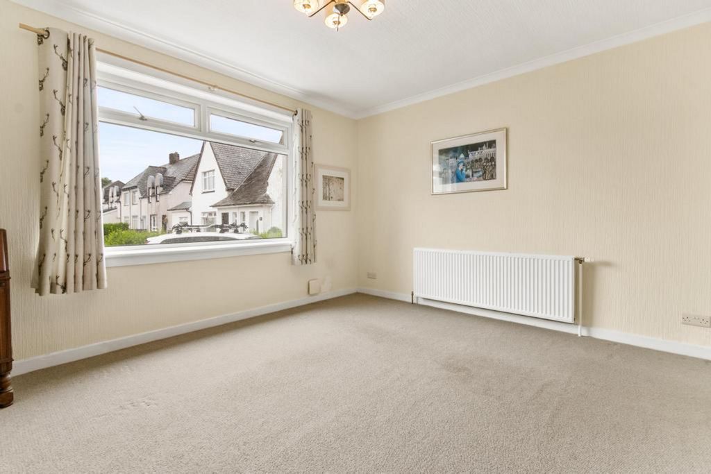 Property photo 3 of 25