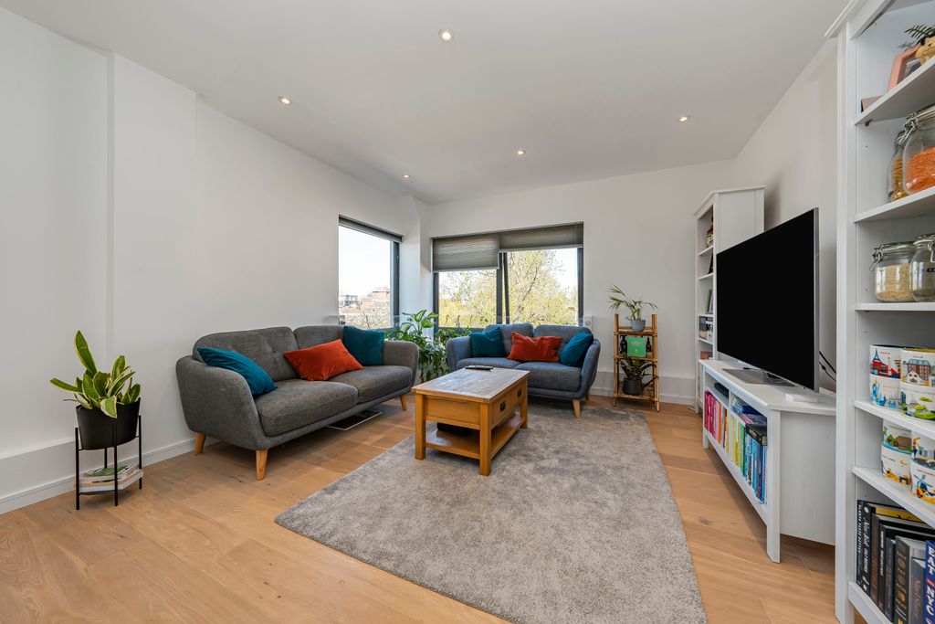 Property photo 2 of 15 Picture No. 09