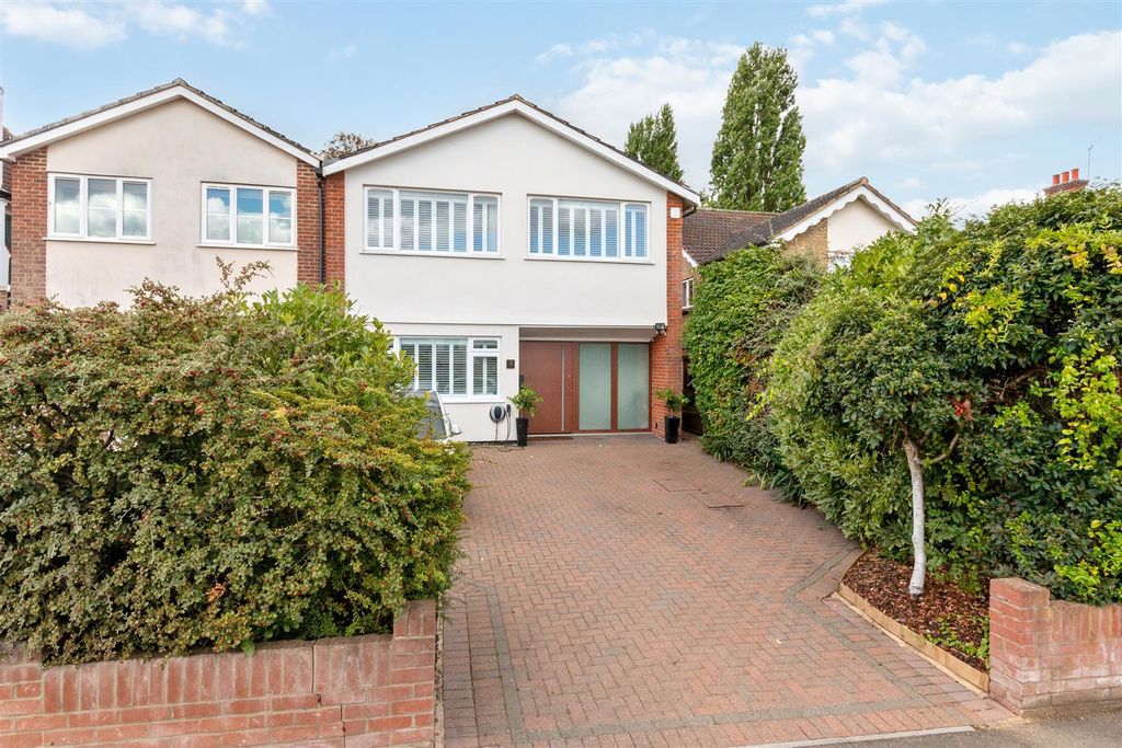 Property photo 1 of 17 Pollard Road