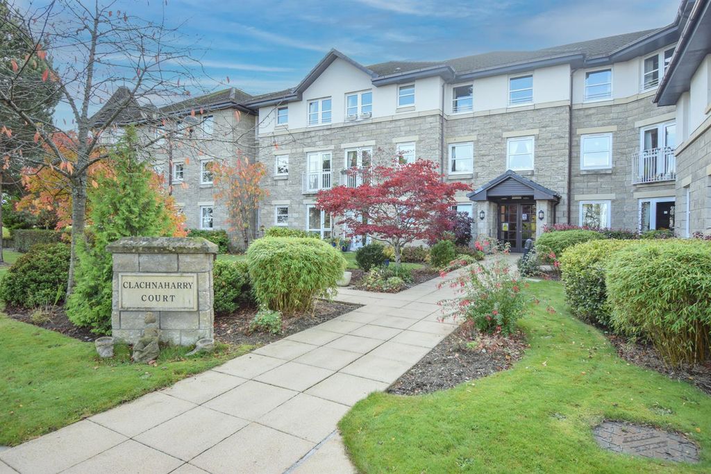 Property photo 1 of 10 Front-2..Jpg